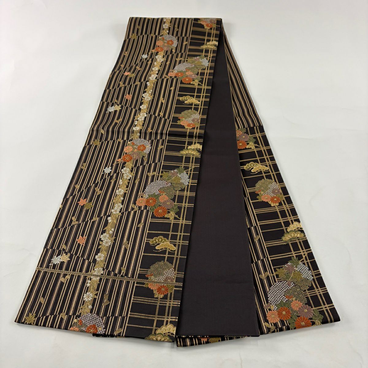 【美品】 袋帶 秀品級 菊花 花紋 縱條 刺繡 金金箔 茶紫 六通 純蠶絲