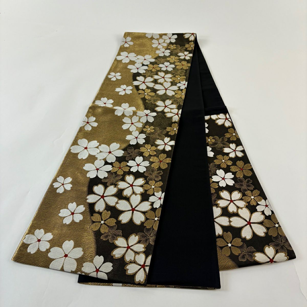 【美品】 袋帶 秀品級 櫻花 斜紋 金絲 黑 六通 純蠶絲