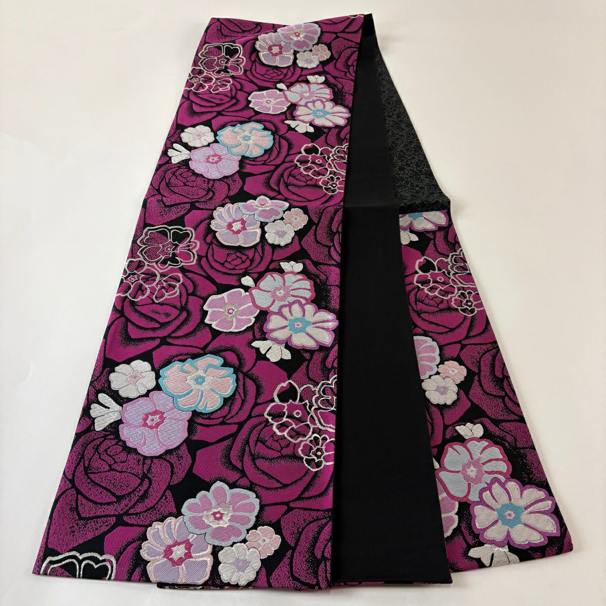 【美品】 袋帶 秀品級 草花紋 薔薇 金金箔 濃粉紅 六通 純蠶絲