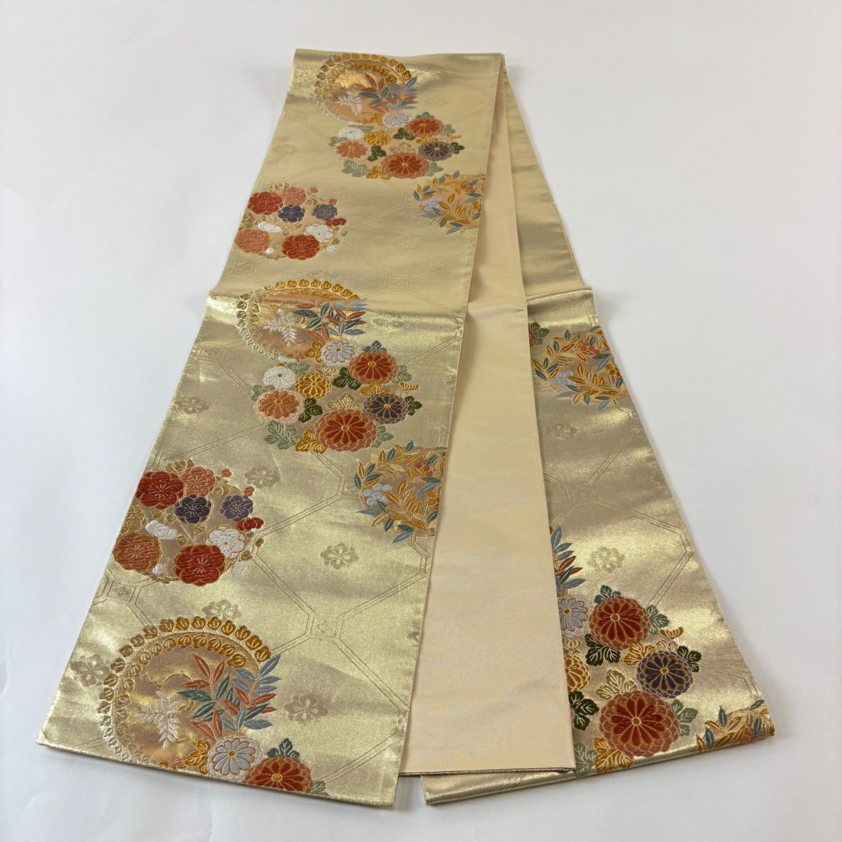【美品】 袋帶 秀品級 菊花 花丸紋 金絲 刺繡 金 六通 純蠶絲