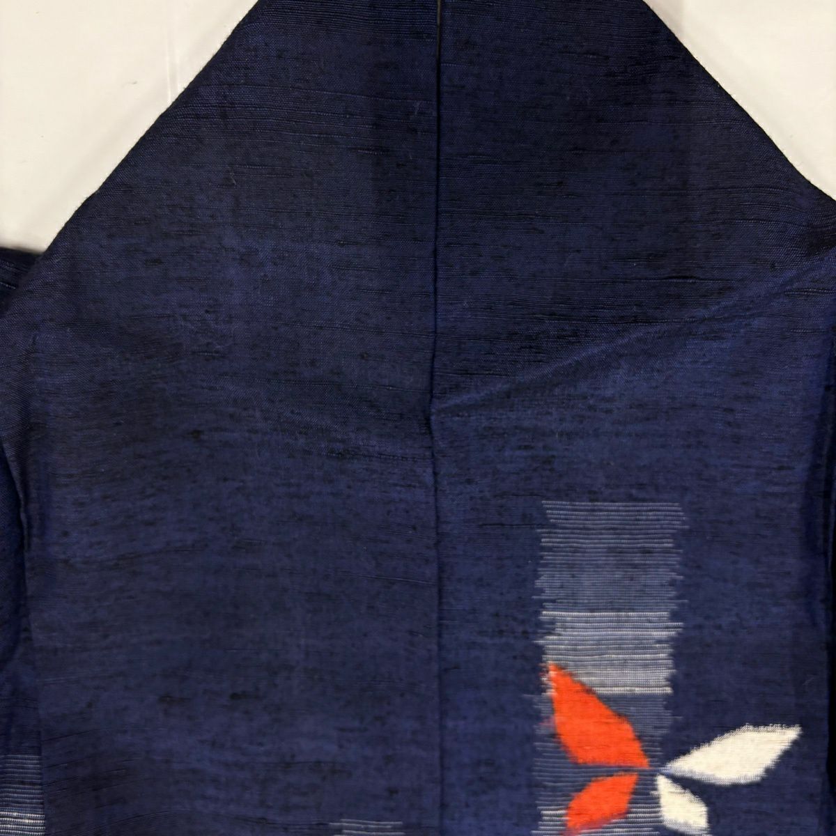 【美品】 紬織 身長158.5cm 袖長66cm M 雙層 蝶 幾何學 深藍 純蠶絲 秀品級