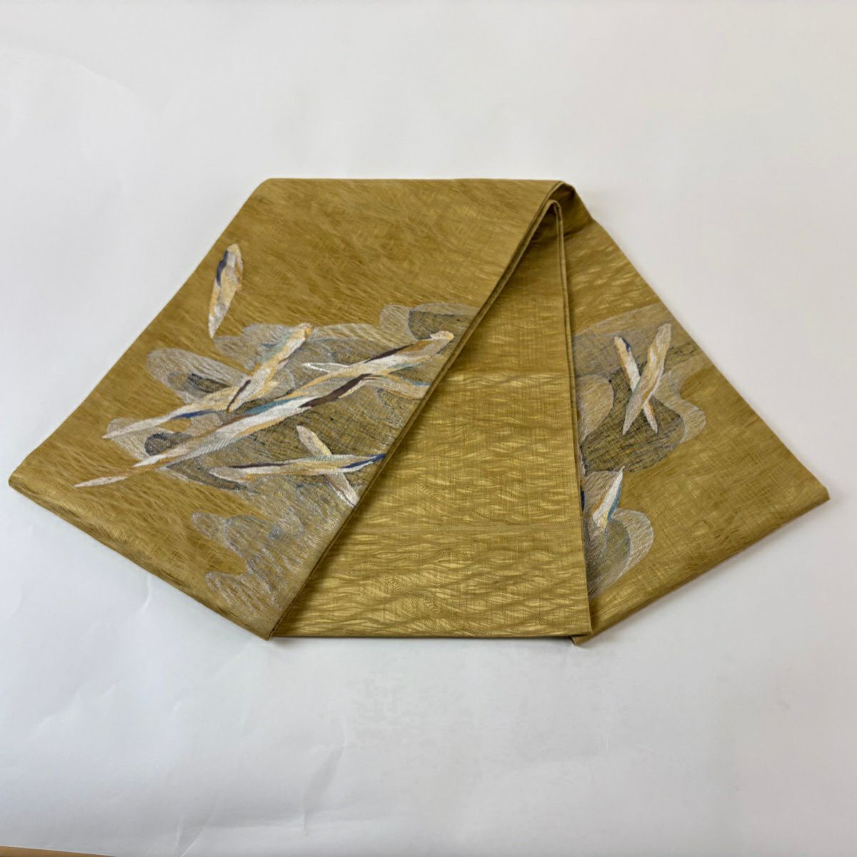 【美品】 袋帶 秀品級 幾何圖案 雲霞 金銀線 櫛織 黃土 深色 お太鼓圖案 純蠶絲