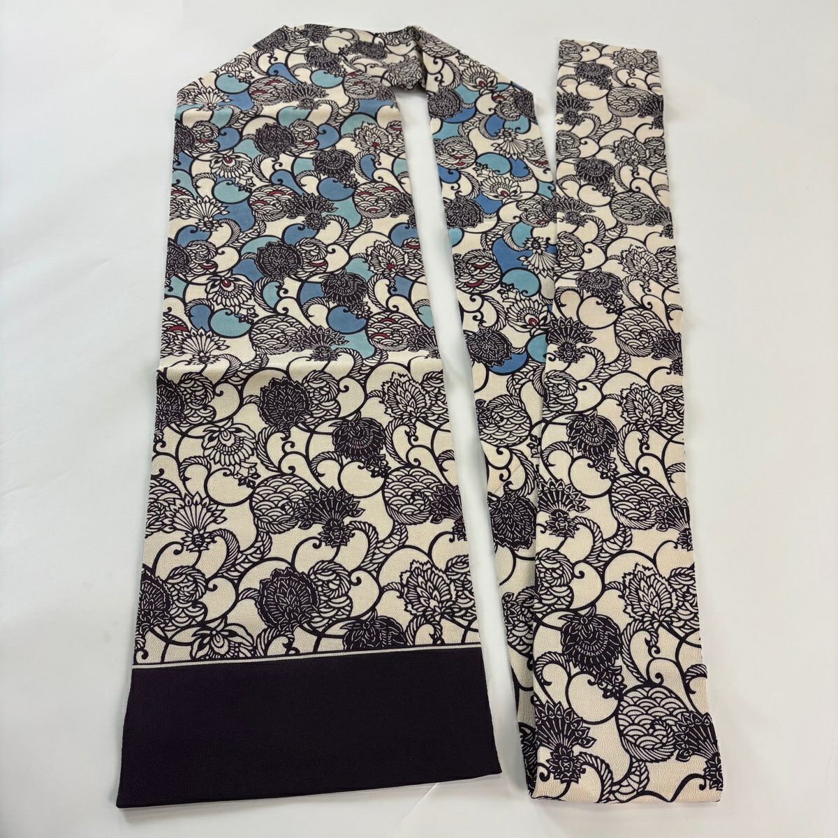 【美品】名古屋帶 逸品級 栗山吉三郎 落款 花唐草紋 紅型 絞織 奶油色 純蠶絲