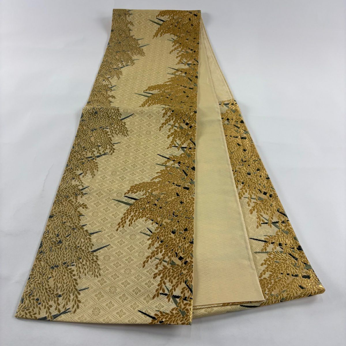 【美品】 袋帶 逸品級 山口美術織物 落款あり 菱地豐饒紋 金絲 淺黃 六通 純蠶絲