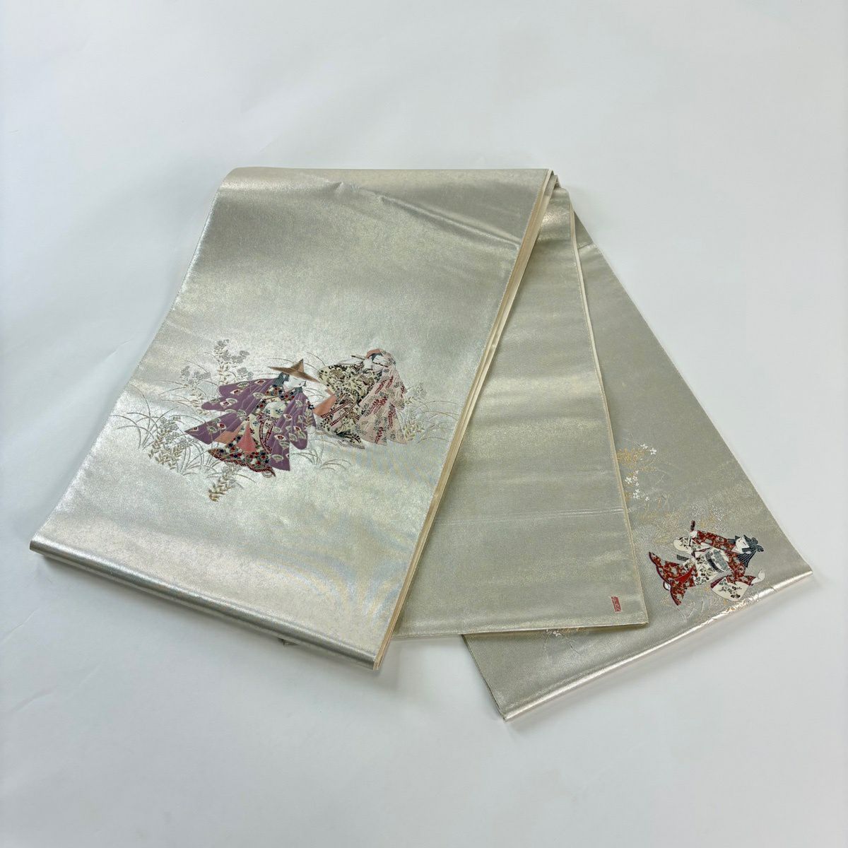 【美品】 袋帶 逸品級 長嶋成織物 落款あり 瀞銀錦 由水十久 童 草花紋紋 金金箔 銀 お太鼓柄 純蠶絲