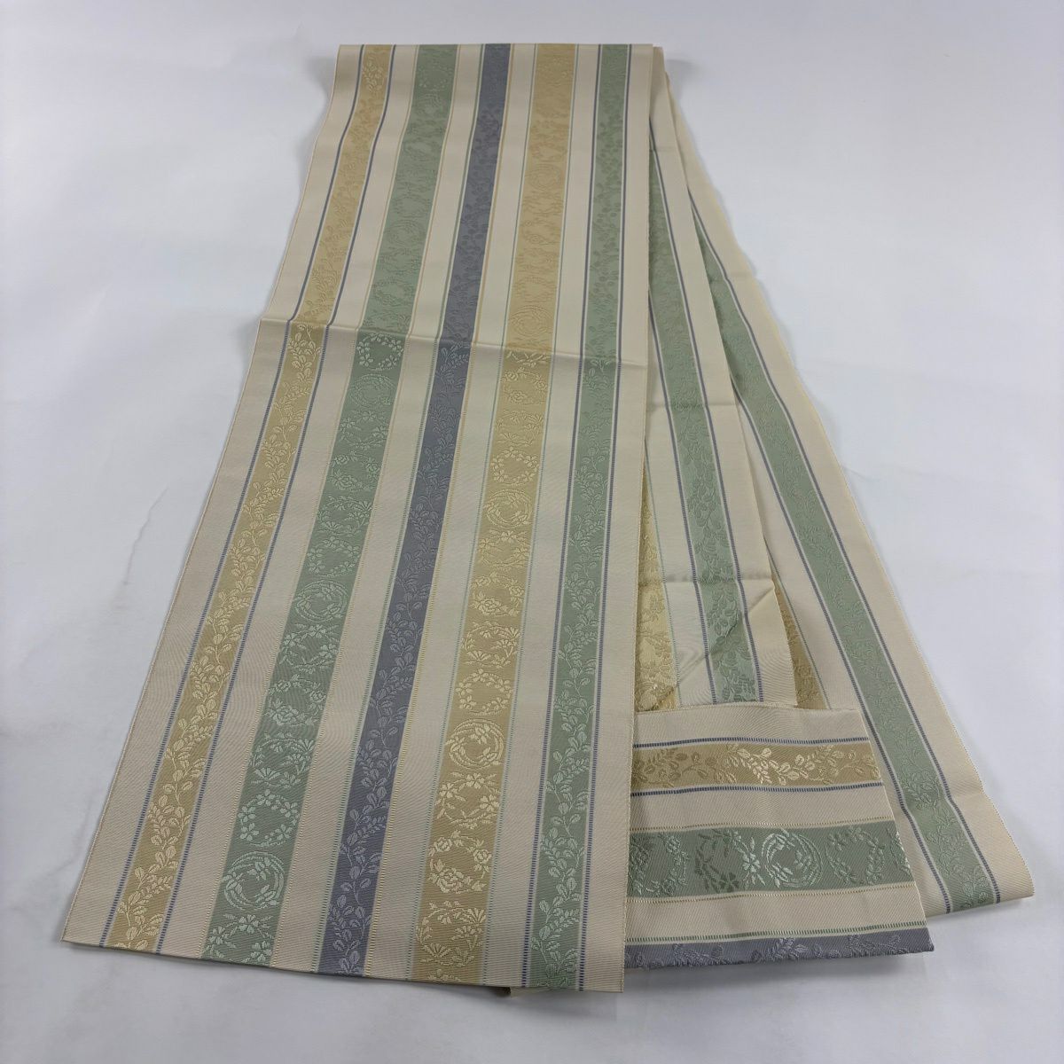 【美品】名古屋帶 逸品級 證書齊全 松樹葉仕立 八寸名古屋帶 博多織 縞花丸紋 米色 純蠶絲
