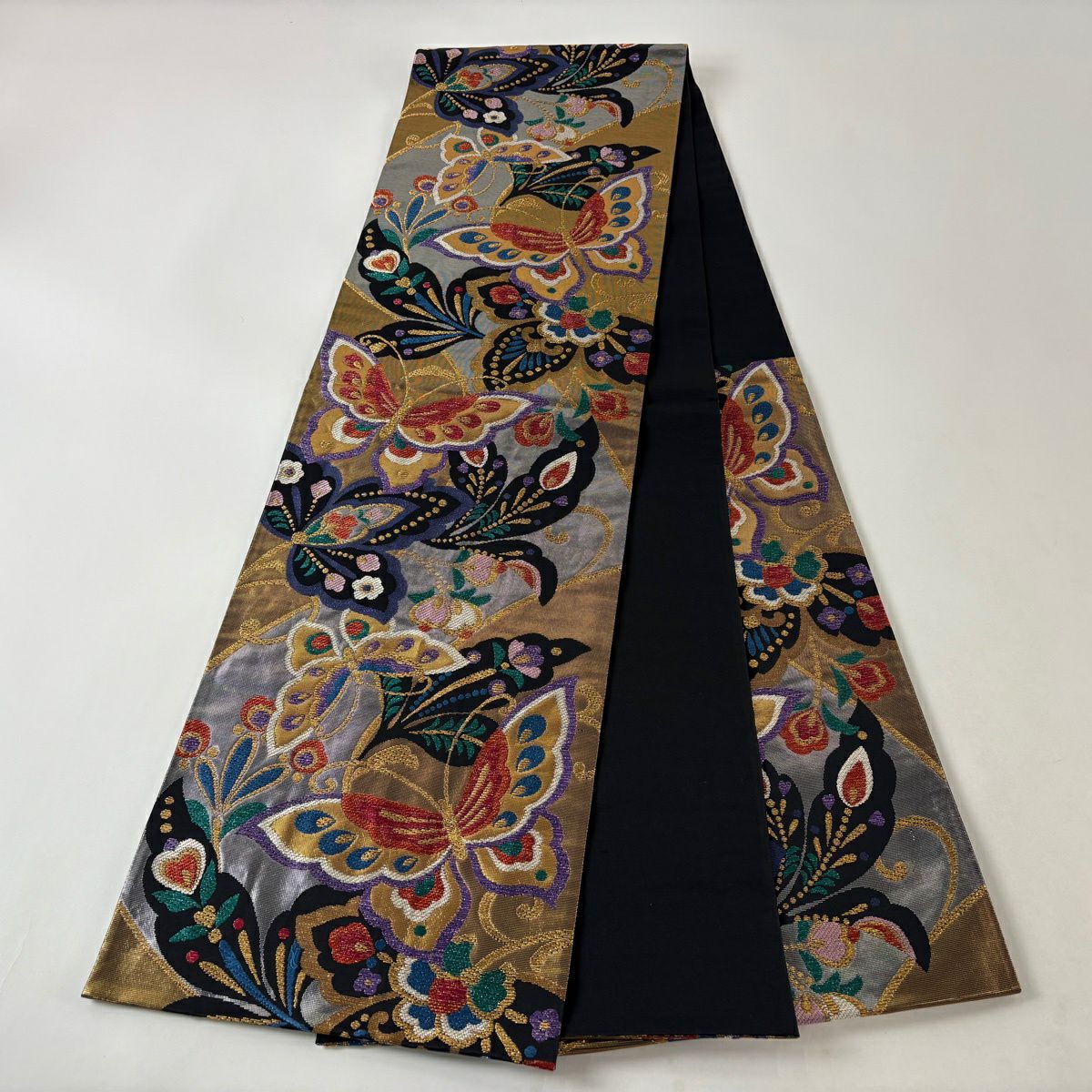 【美品】 袋帶 秀品級 蝶 草花紋 金金箔 黑 六通 純蠶絲