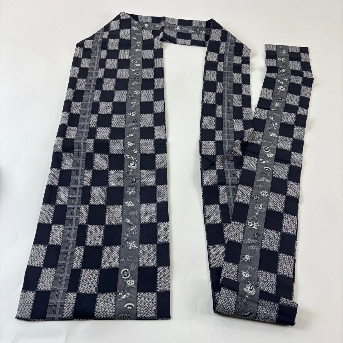 【美品】名古屋帶 秀品級 市松樹 寶盡くし 絞織 深藍 純蠶絲