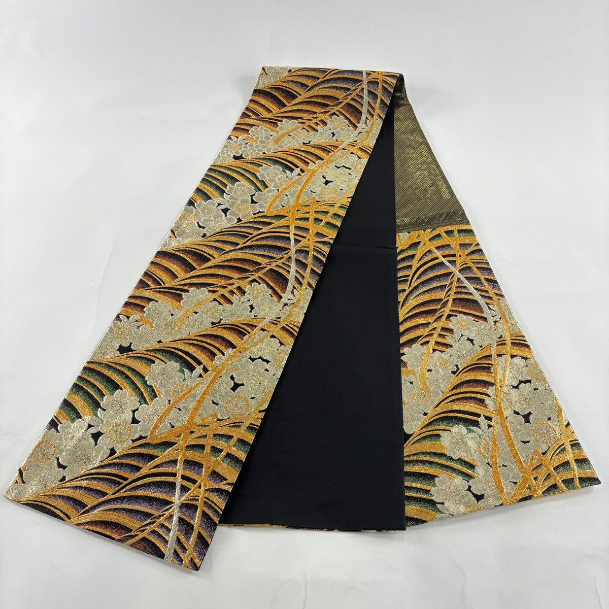 袋帶 秀品級 振袖禮服禮服用 櫻花 波紋 金金箔 金銀絲 金色 六通 純蠶絲