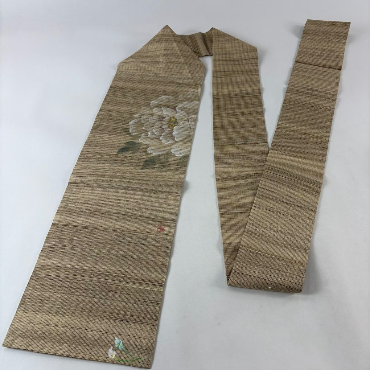 【美品】 名古屋帶 名品級 落款 草花紋 金絲 金銀彩 米色 純蠶絲