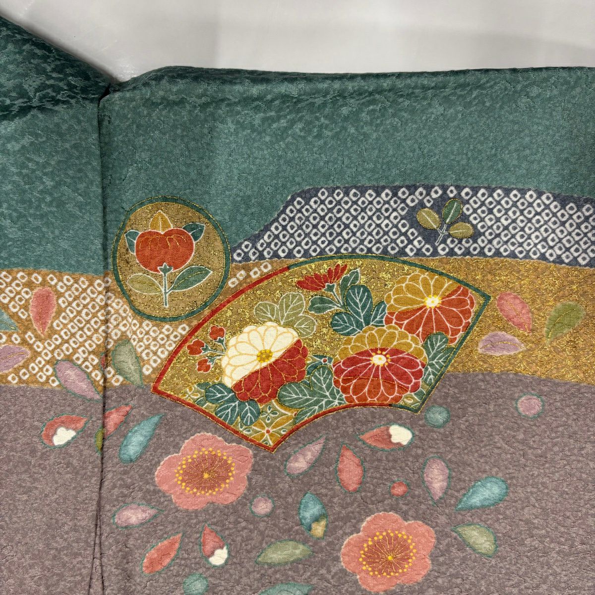 【美品】訪問服 身長167.5cm 袖長68.5cm L 雙層 扇子面 草花紋紋 金彩裝飾 染分 灰紫 純蠶絲 名品級