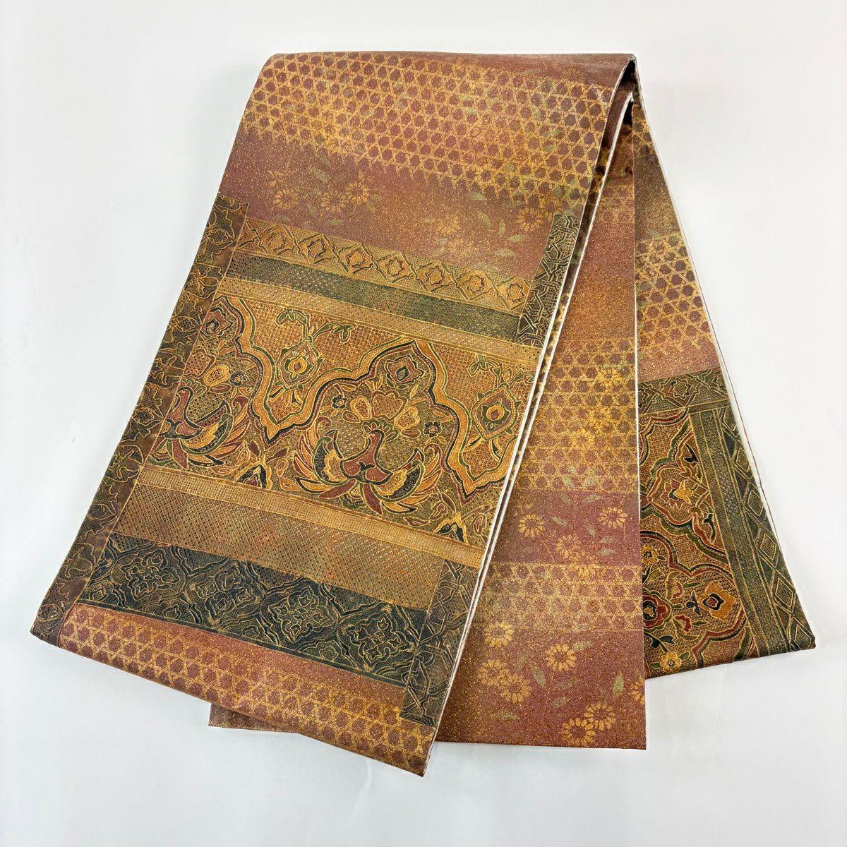 【美品】 袋帶 秀品級 草花紋紋 鳥 金銀彩 紅茶 お太鼓柄 純蠶絲