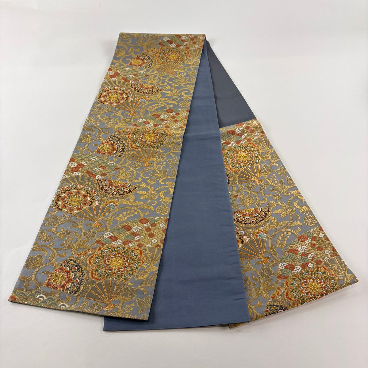 【美品】 袋帶 秀品級 扇子 華紋 刺繡 金糸 青灰 六通 純蠶絲
