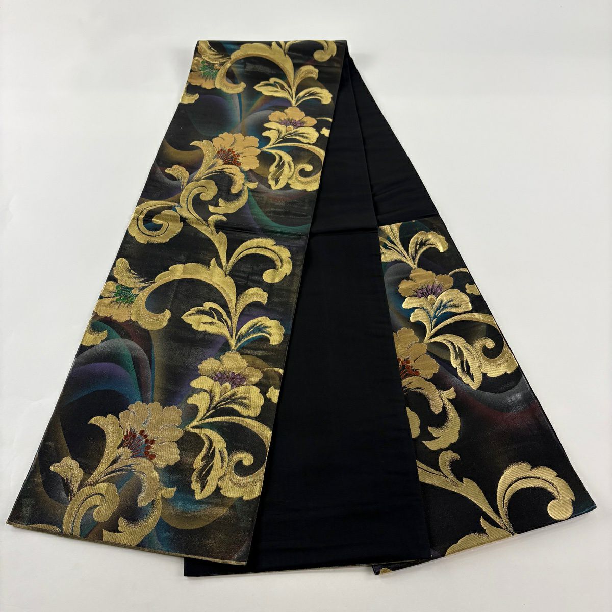 【美品】 袋帶 秀品級 西陣 一休 花唐草紋 金金箔 金絲 黑 六通 純蠶絲