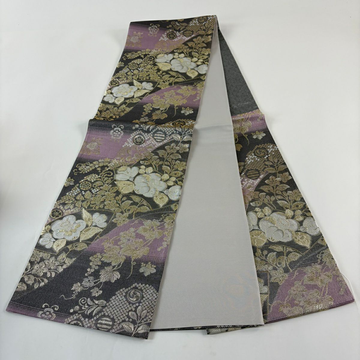 【美品】 袋帶 秀品級 證明書齊全 扇子面 草花紋 金絲 灰紫 六通 純蠶絲