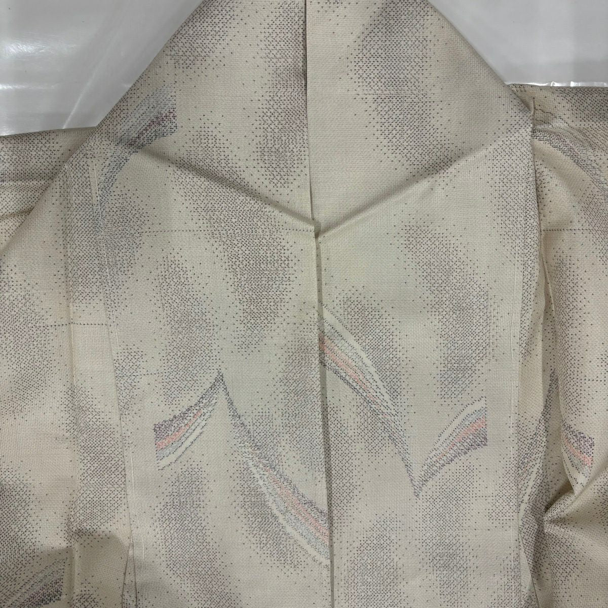 【美品】 紬織 身長163.5cm 袖長64cm M 雙層 幾何圖案 奶油色 純蠶絲 優品級