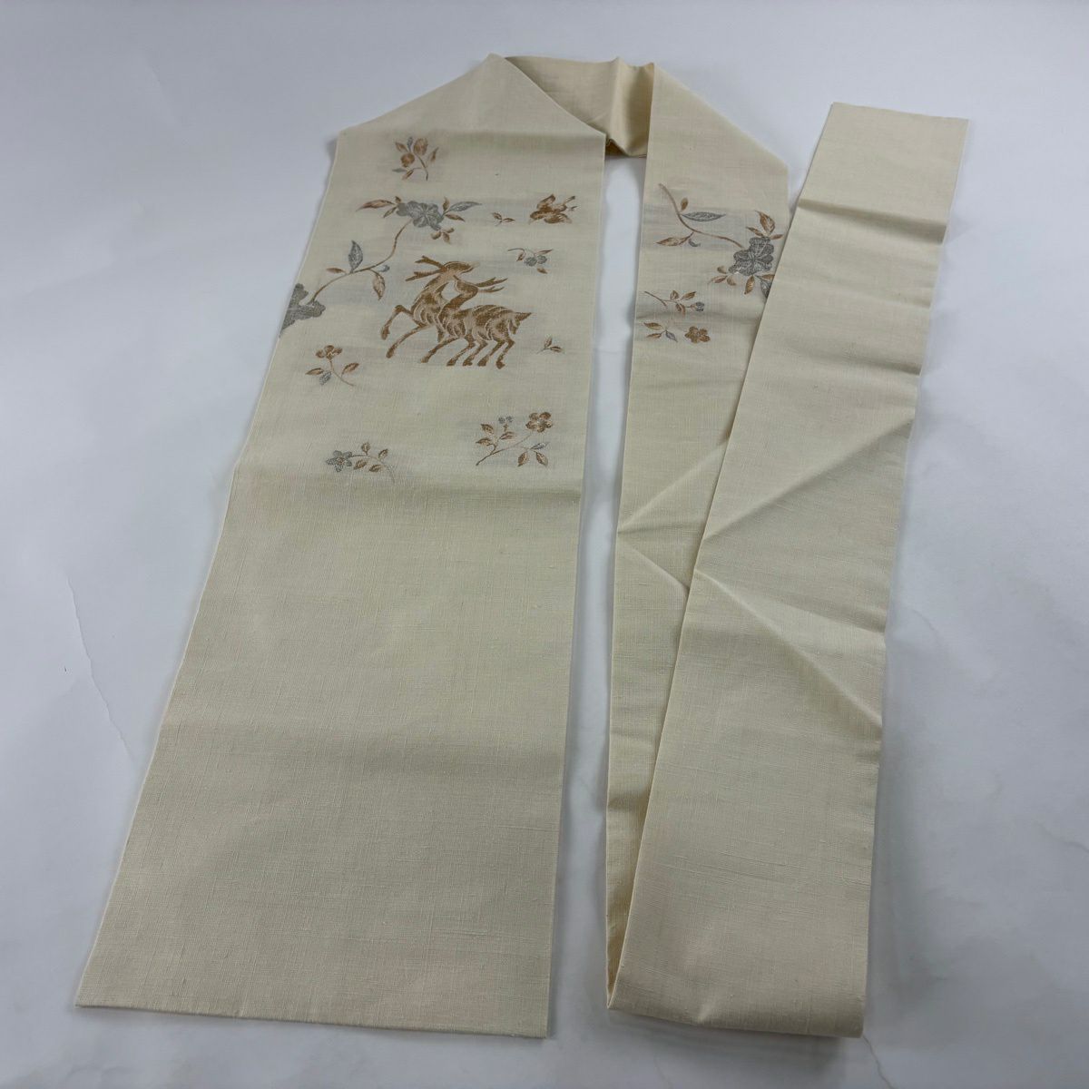 【美品】名古屋帶 名品級 紬織織 鹿 草花紋紋 金金箔 金銀彩 米色 純蠶絲