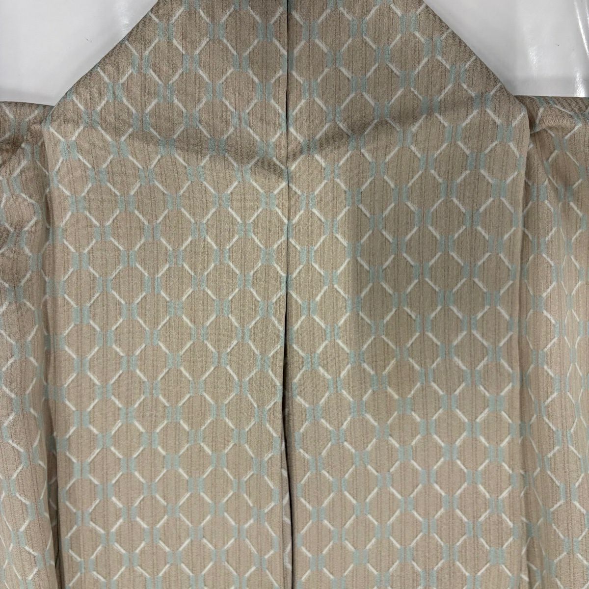 【美品】 小紋 身長159.5cm 袖長63.5cm S 單層 菱形 幾何學 米色 純蠶絲 優品級