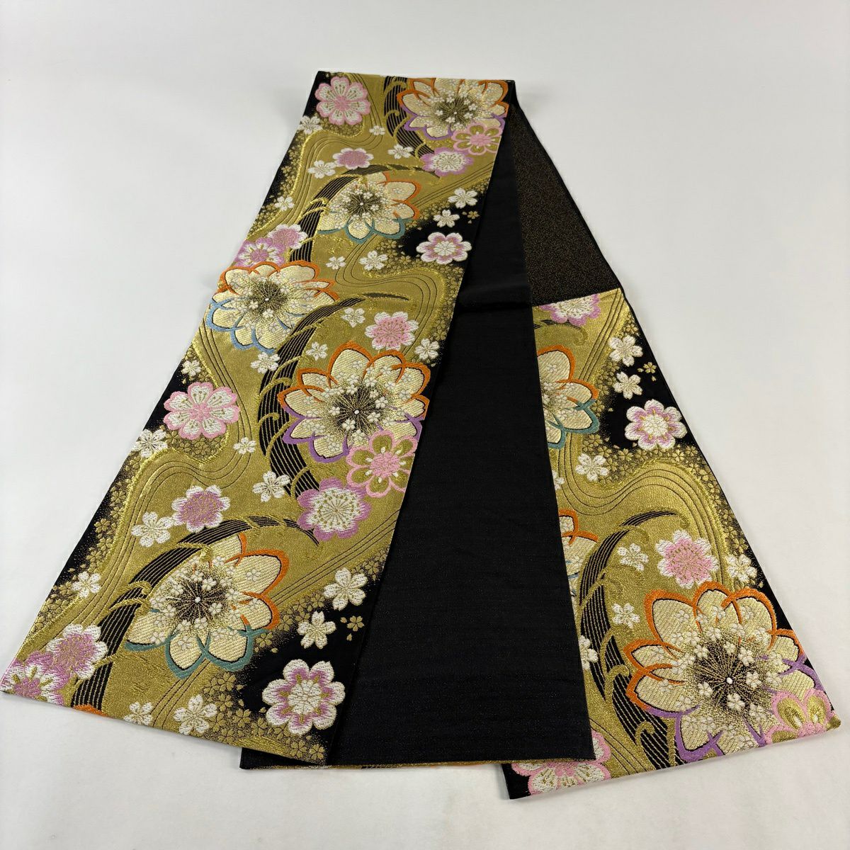 袋帶 秀品級 證書附帶 振袖禮服禮服用 櫻花 波頭 金金箔 金絲 黑色 六通 純蠶絲