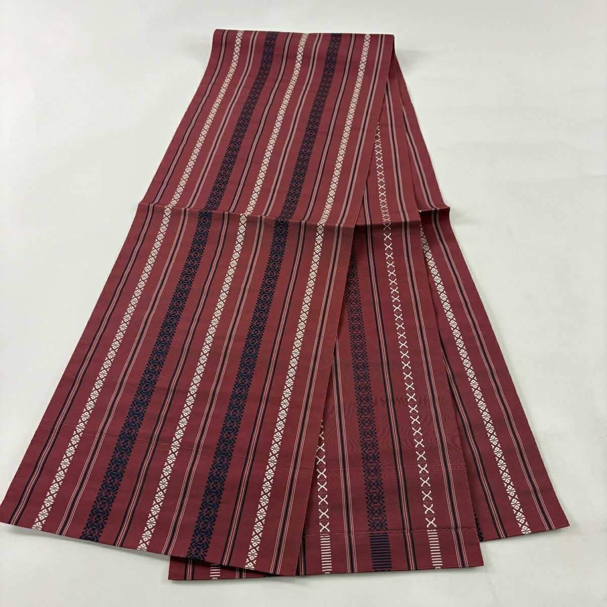 【美品】 名古屋帶 秀品級 八寸名古屋帶 縞 独鈷 小豆 純蠶絲
