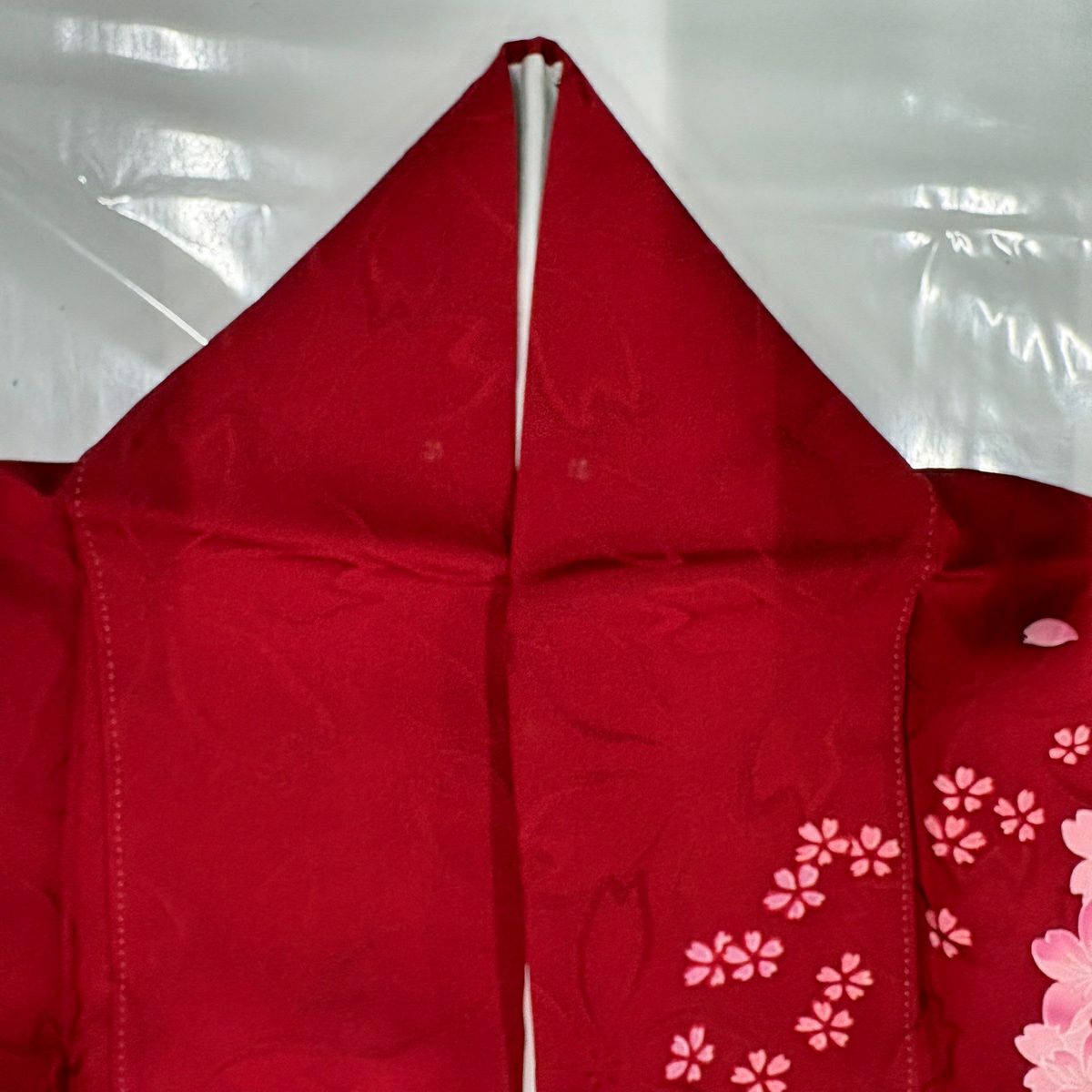 振袖禮服 身長165cm 袖長66cm M 雙層櫻花菊花刺繡金彩裝飾紅純蠶絲秀品級