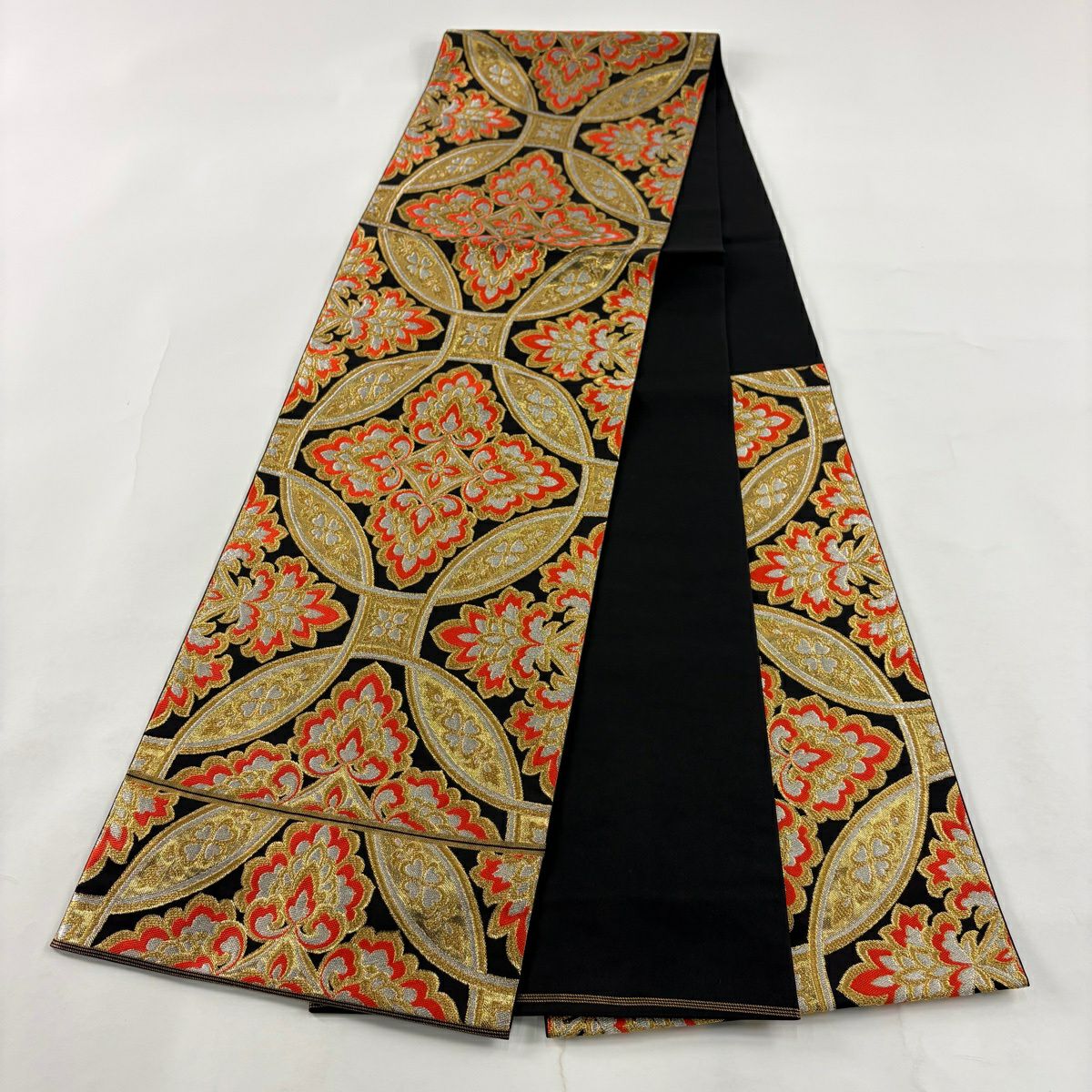 【美品】 袋帶 秀品級 川島織物 附有落款 關西仕立 振袖禮服適用 七寶 華紋 金銀彩 金金箔 黑 六通 純蠶絲