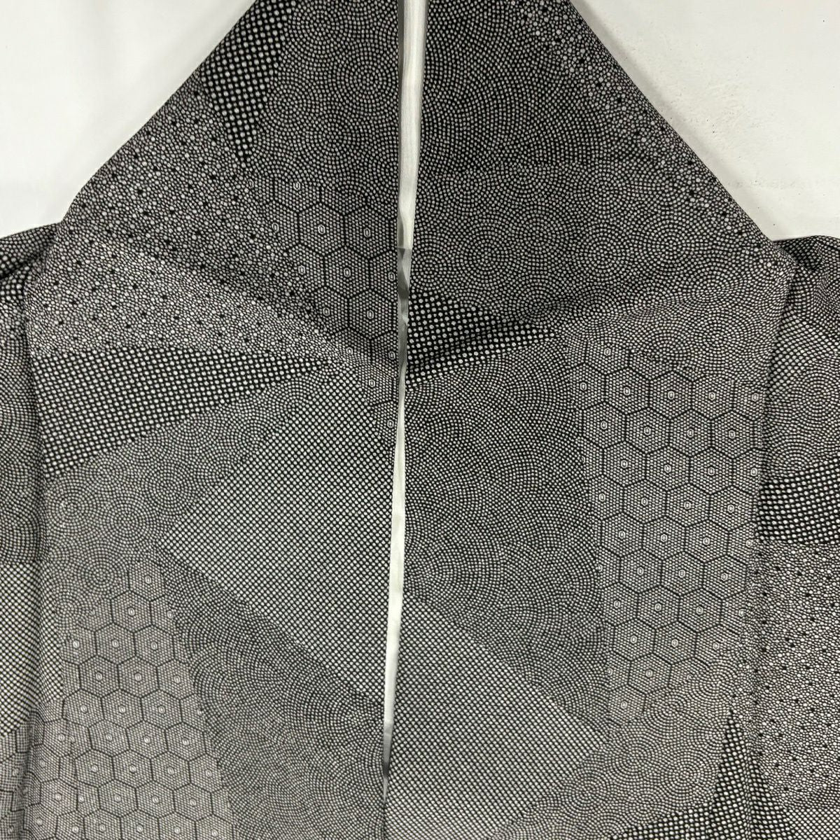 【美品】 江戶小紋 身長164cm 袖長65cm M 雙層 龜甲 鮫 灰茶 純蠶絲 優品級