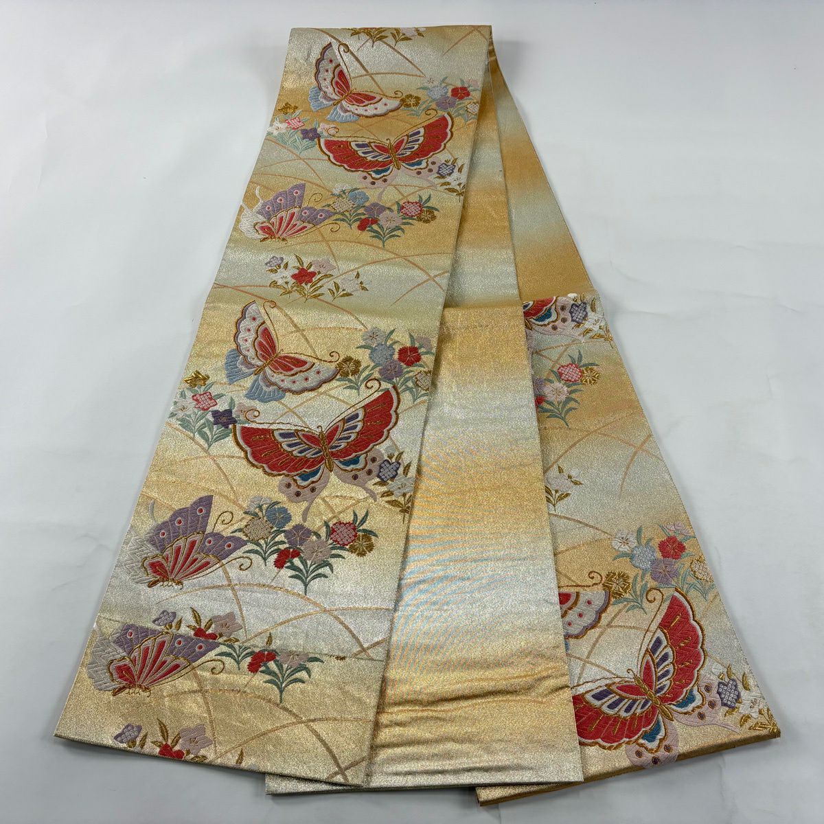 【美品】 袋帶 秀品級 蝶 草花紋 唐織 金金箔 金色 六通 純蠶絲