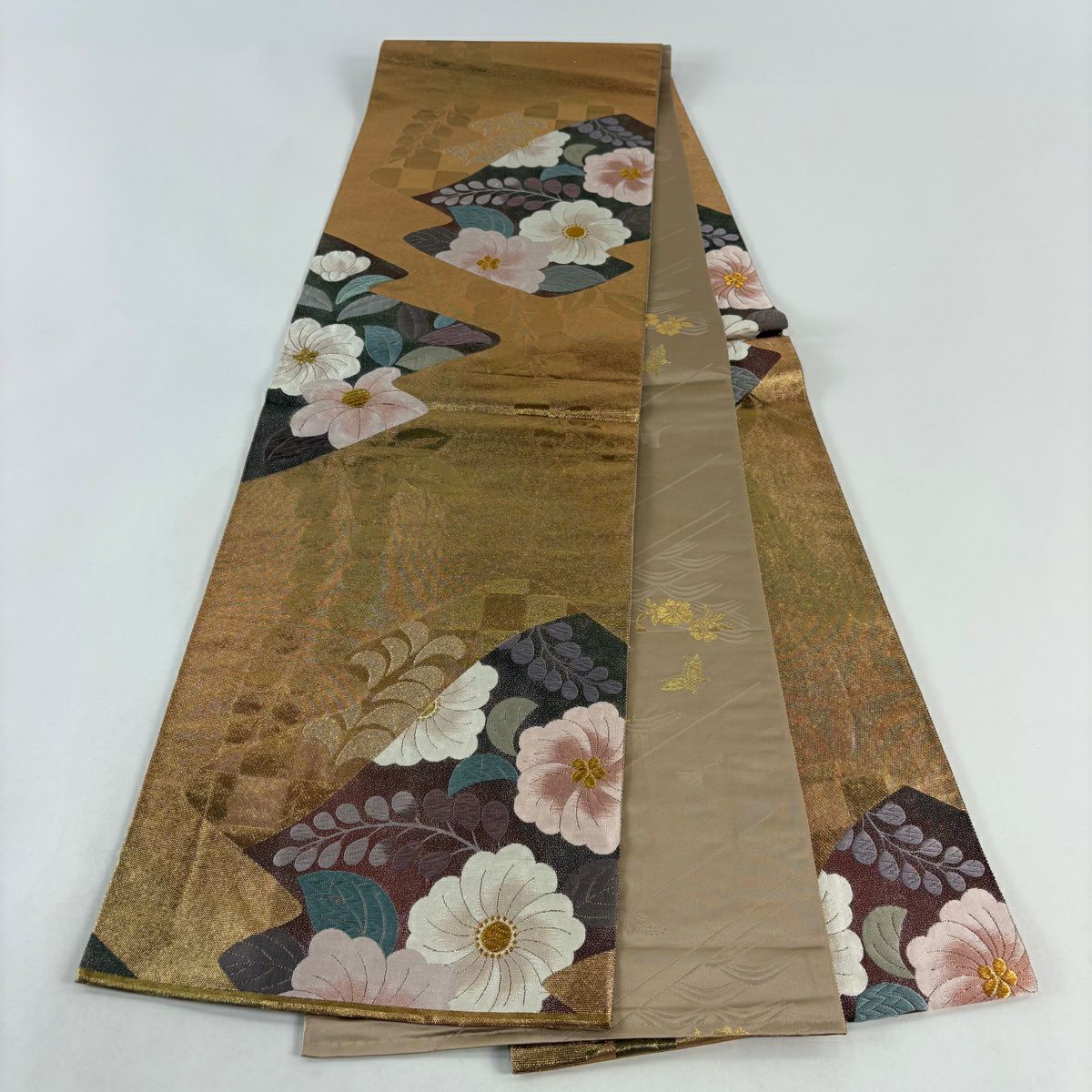 【美品】 袋帶 秀品級 草花紋紋 唐織 金金箔 金色 全通 純蠶絲