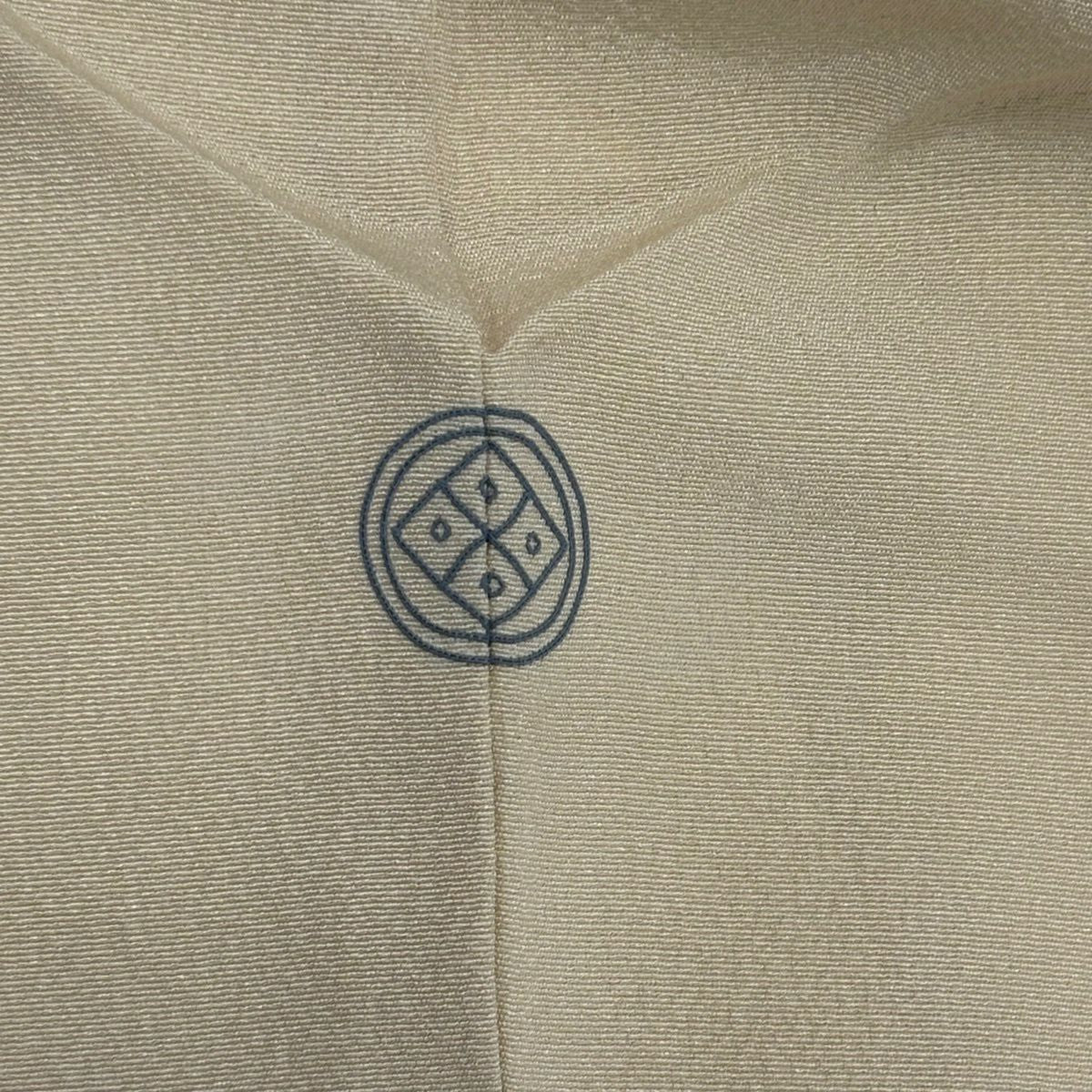 【美品】訪問服 身長157cm 袖長63cm S 雙層 家屋 松樹竹子梅花 金糸 漸層 奶油色 純蠶絲 秀品級 一つ紋
