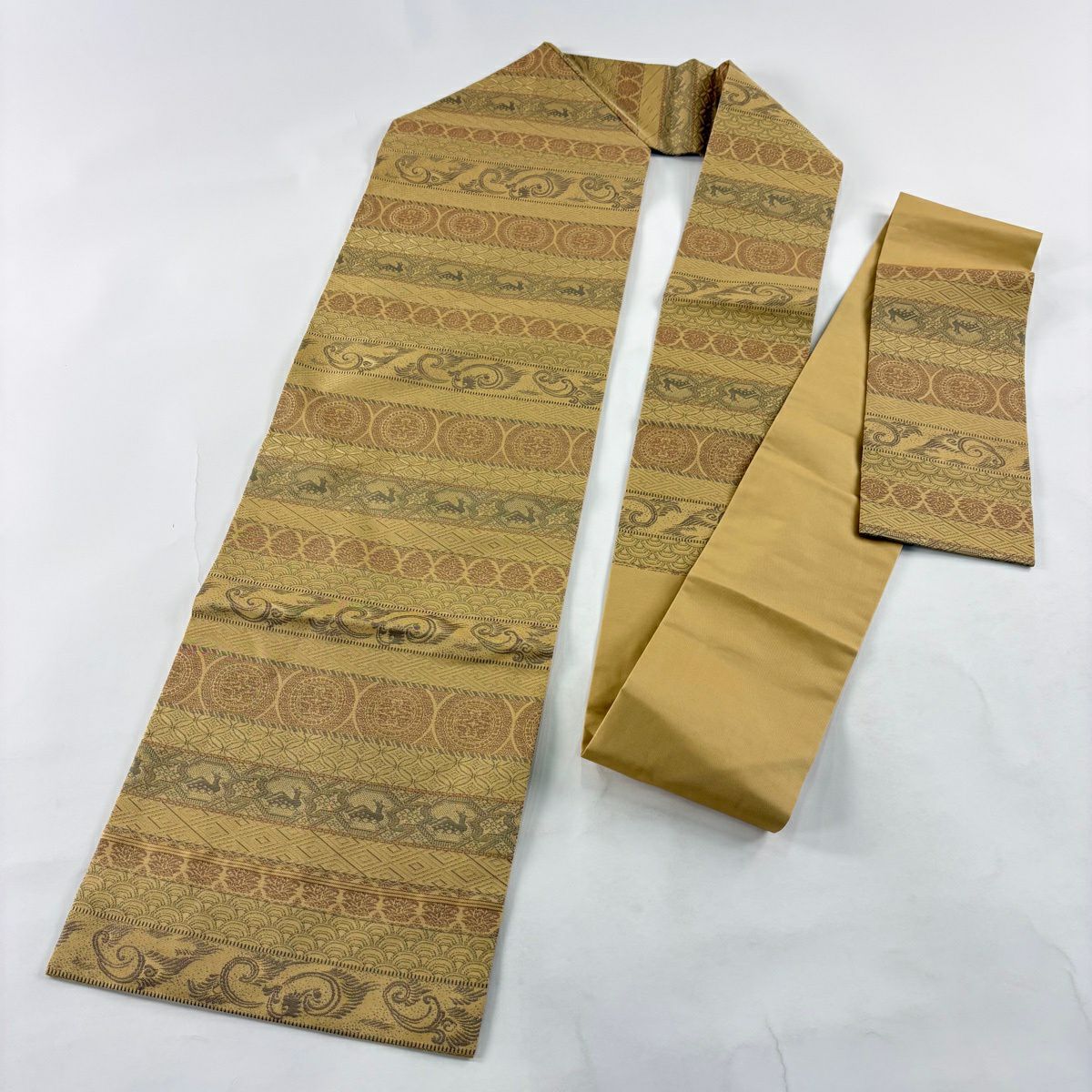 【美品】名古屋帶 秀品級 有栖川 有職紋樣 米色 純蠶絲