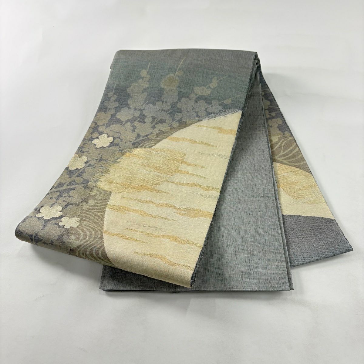 【美品】 袋帶 秀品級 枝梅花 霞 金銀彩 灰 深藍色 お太鼓柄 純蠶絲