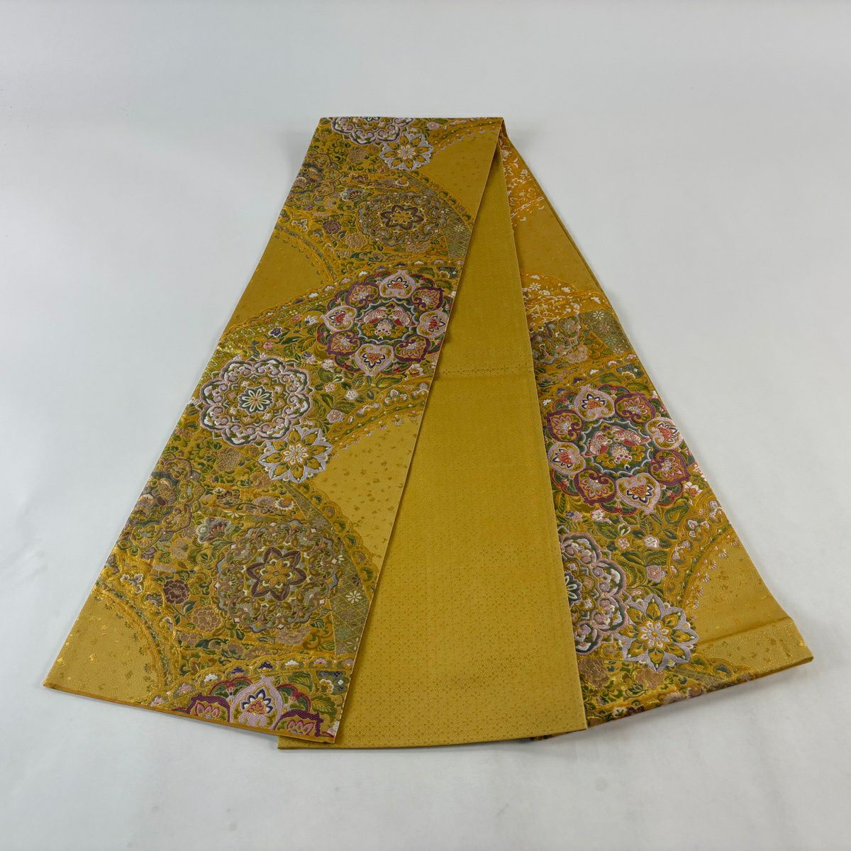 【美品】 袋帶 秀品級 向鳥 華紋 金絲 金金箔 金 六通 純蠶絲