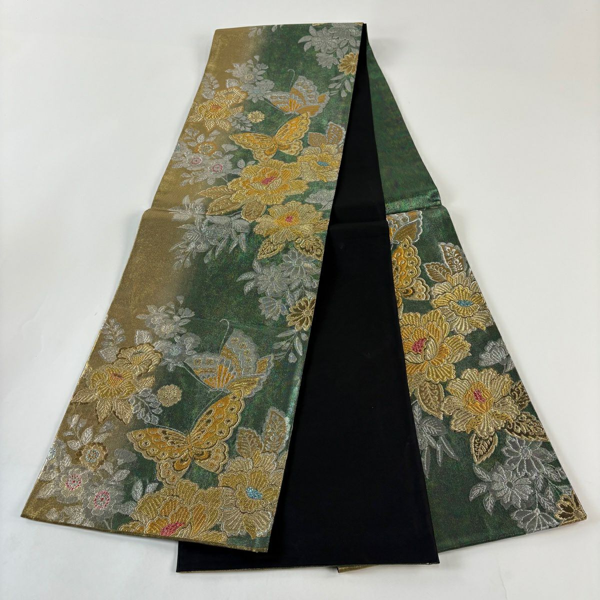 【美品】 袋帶 秀品級 蝶 牡丹 金銀彩 金金箔 綠 六通 純蠶絲