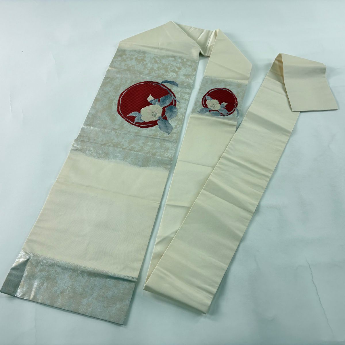 名古屋帶 優品級 椿 刺繡 銀線 米色 純蠶絲