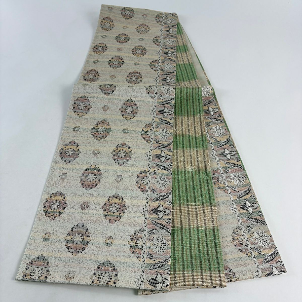 【美品】 袋帶 秀品級 花 縞 金金箔 米色 六通 純蠶絲