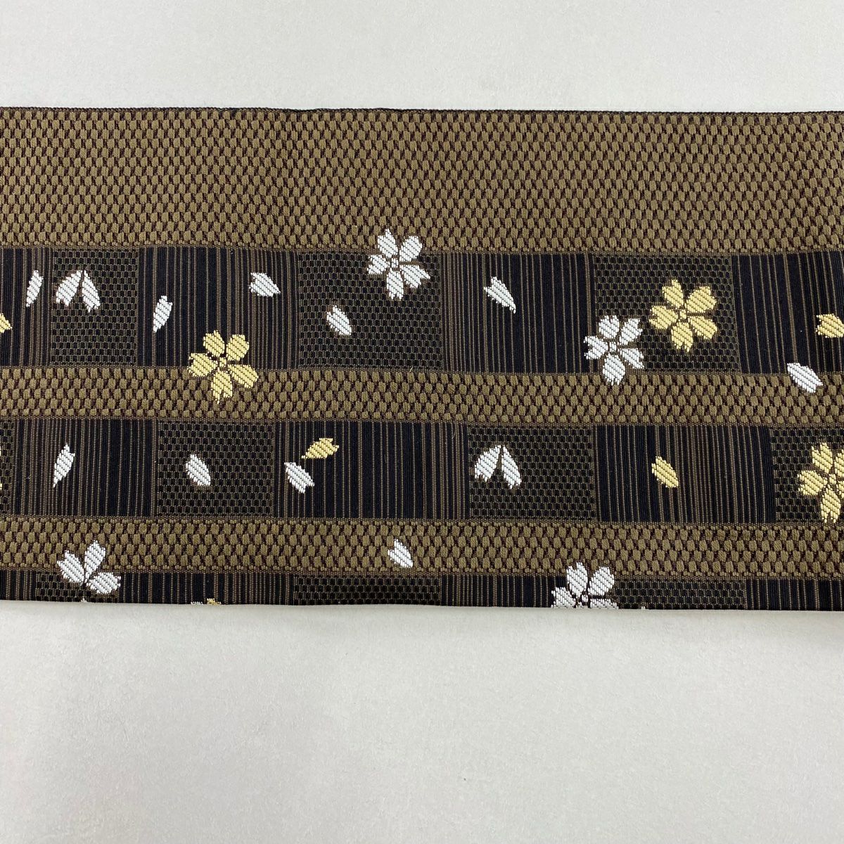 【庫存清倉】名古屋帶 美品 逸品級 證書齊全 博多織 ほていや 條紋 櫻花 焦茶 純蠶絲