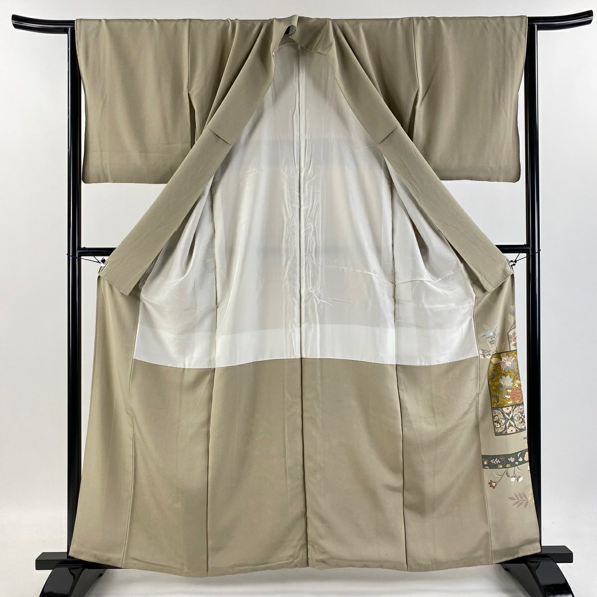 色留袖禮服 身長160.5cm 袖長63.5cm S 雙層 落款 花唐草紋 向鳥刺繡 金銀彩 米色 純蠶絲 秀品級 一つ紋