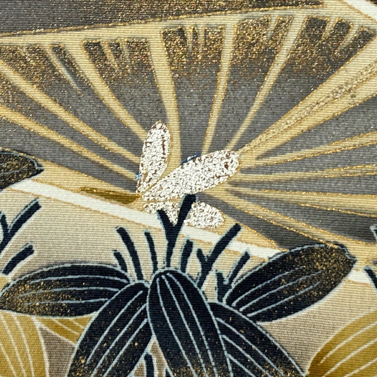 灰色留袖禮服 身長167cm 袖長67.5cm L 雙層 鳥 松樹竹子梅花 刺繡 金銀彩 純蠶絲 名品級 一つ紋