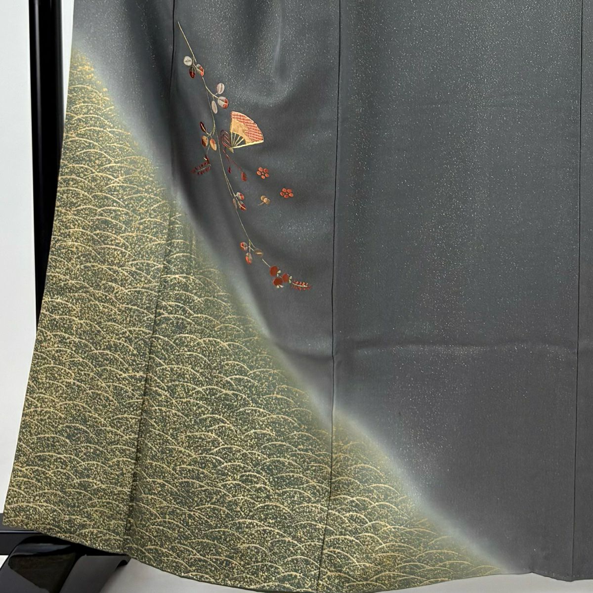 【庫存清倉】 付下 身長162cm 袖長65.5cm M 雙層 萩 扇子 金通刺繡 灰色 純蠶絲 優品級