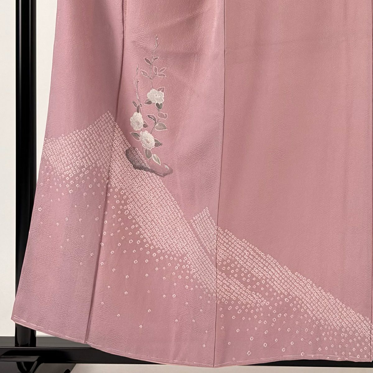 【清倉特賣】 付下 身長157cm 袖長64cm M 雙層 花器 椿 刺繡 絞染 粉紅 純蠶絲 優品級
