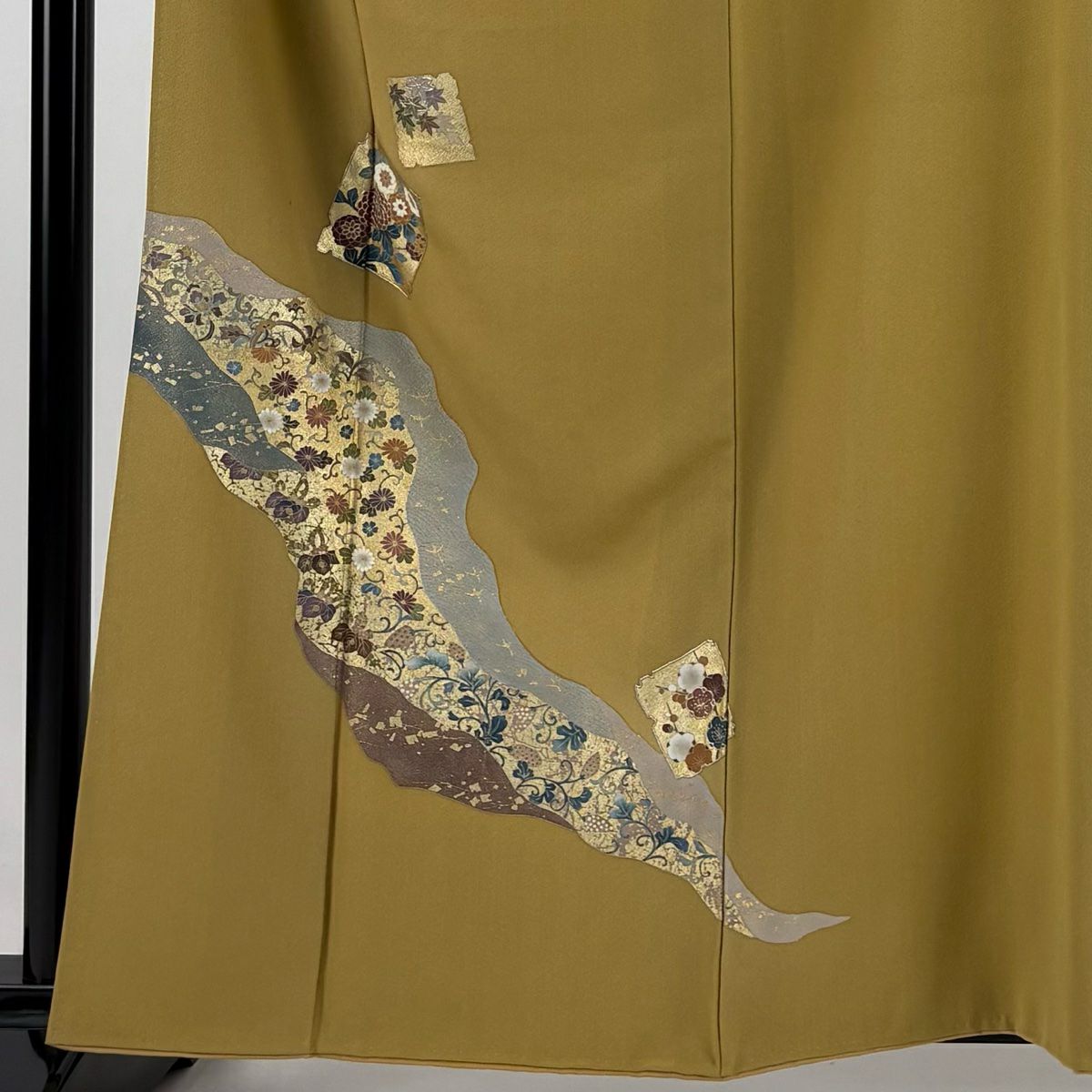 【清倉特賣】 付下 身長160cm 袖長67cm M 雙層 破損色紙 花唐草紋 金銀彩 黃土 純蠶絲 優品級