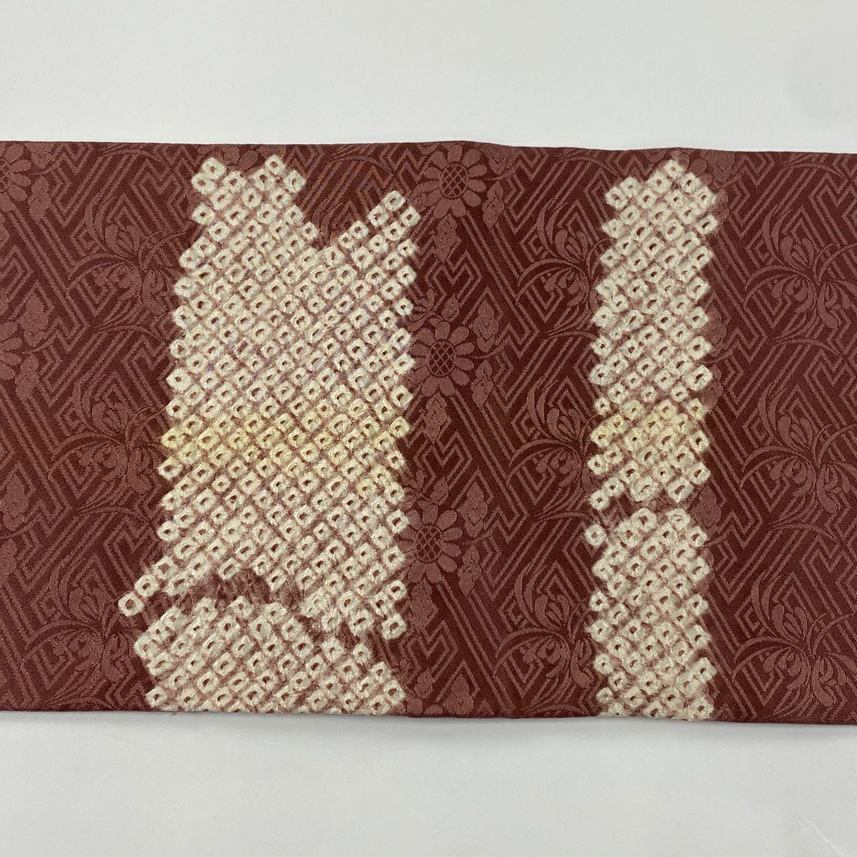 【庫存清倉】 名古屋帶 優品級 竹子葉地紋 金絲 絞染 淺紅 純蠶絲
