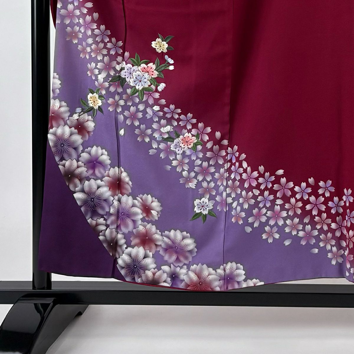 【庫存清倉】振袖禮服 身長156cm 袖長65cm M 雙層 落款 櫻花花瓣 金絲刺繡 紅紫 純蠶絲 名品級