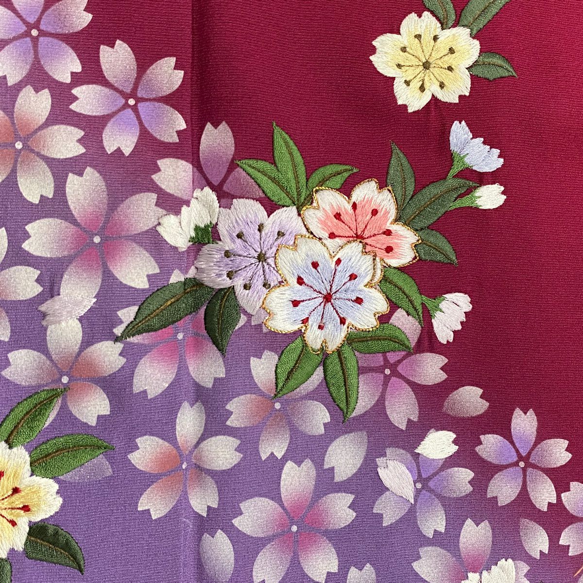 【庫存清倉】振袖禮服 身長156cm 袖長65cm M 雙層 落款 櫻花花瓣 金絲刺繡 紅紫 純蠶絲 名品級