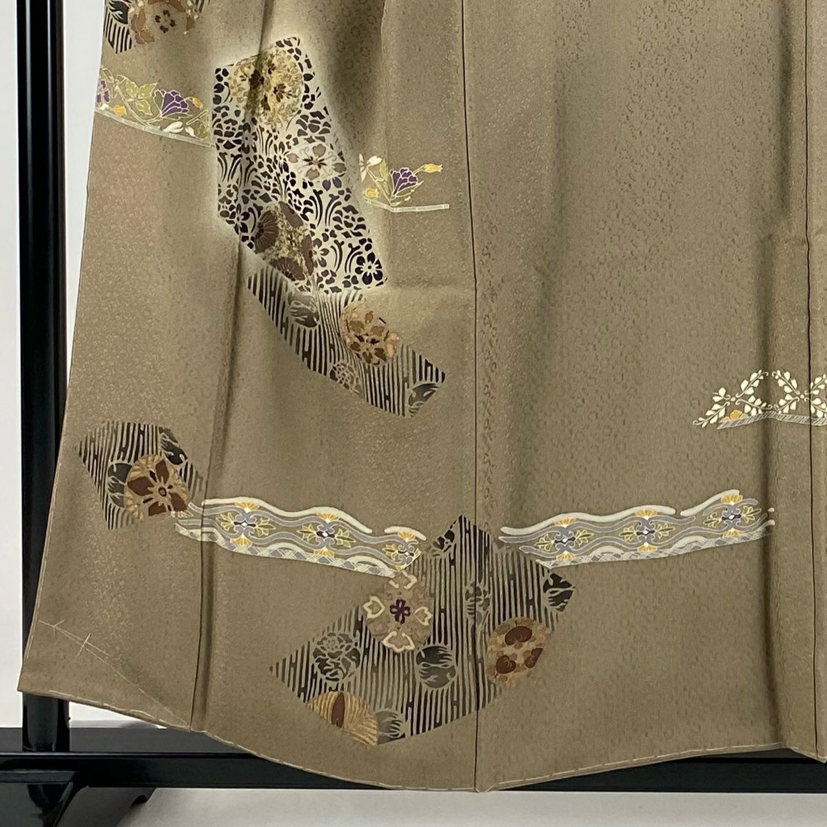 【庫存清倉】 付下 身長156.5cm 袖長65.5cm M 雙層 華紋 草花紋紋 金銀彩 漸層 灰茶 純蠶絲 優品級