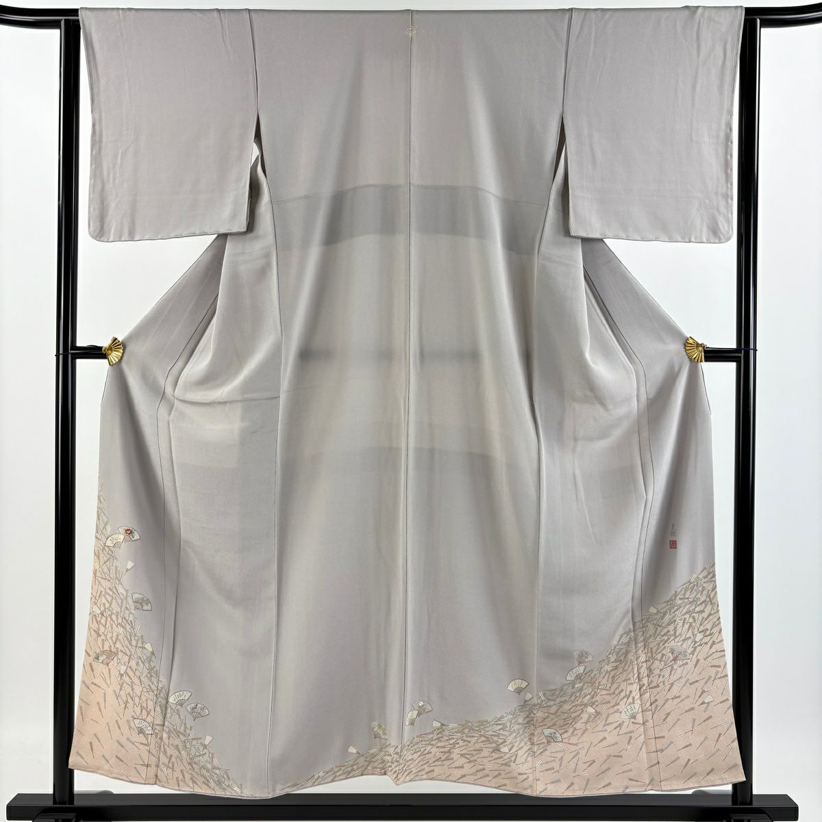 付下 身長154.5cm 袖長63cm S 雙層 松樹尾光琳 落款あり 扇子 草花紋刺繡 金銀彩 灰 純蠶絲 秀品級 一つ紋