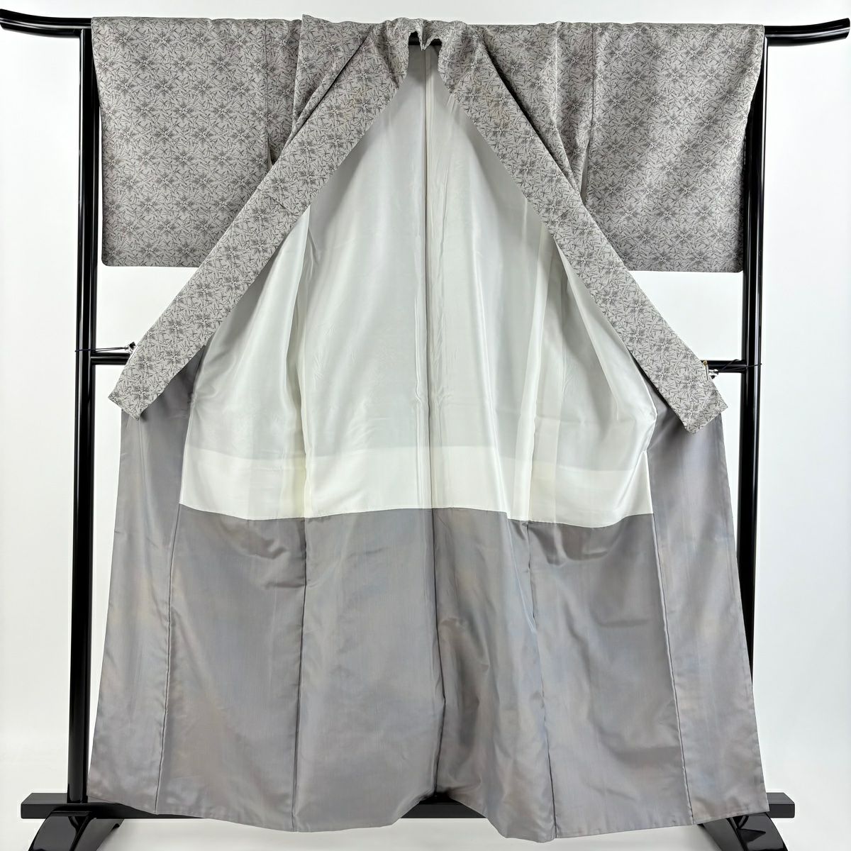 【庫存清倉】 付下 身長160.5cm 袖長65.5cm M 雙層 家屋 松樹葉 灰 純蠶絲 名品級