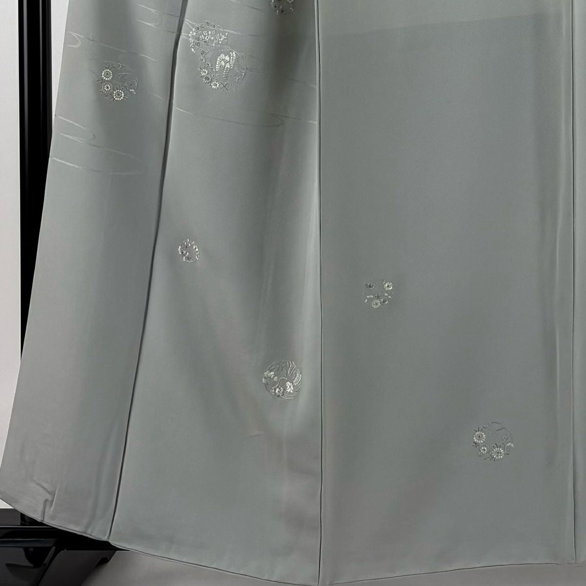 【庫存清倉】 付下 身長158cm 袖長63.5cm S 雙層 花丸紋 地紋 刺繡 金絲 灰色 純蠶絲 優品級