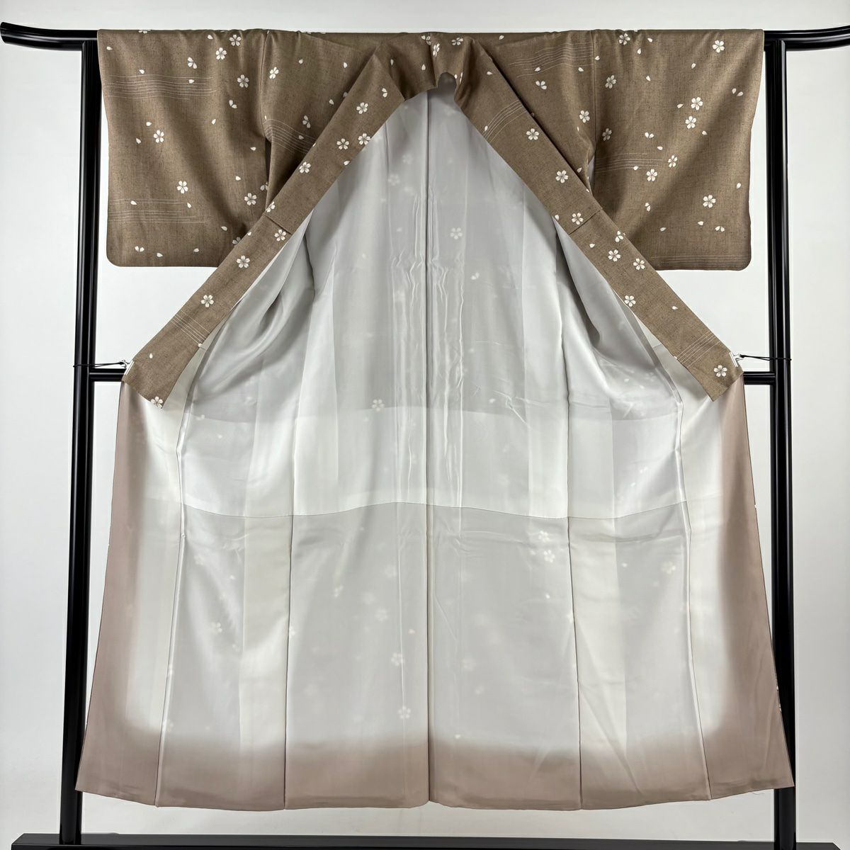 【庫存清倉】 小紋 身長150.5cm 袖長62.5cm S 雙層 紬織織 櫻花 櫻花花瓣 金彩裝飾 茶 純蠶絲 美品 名品級